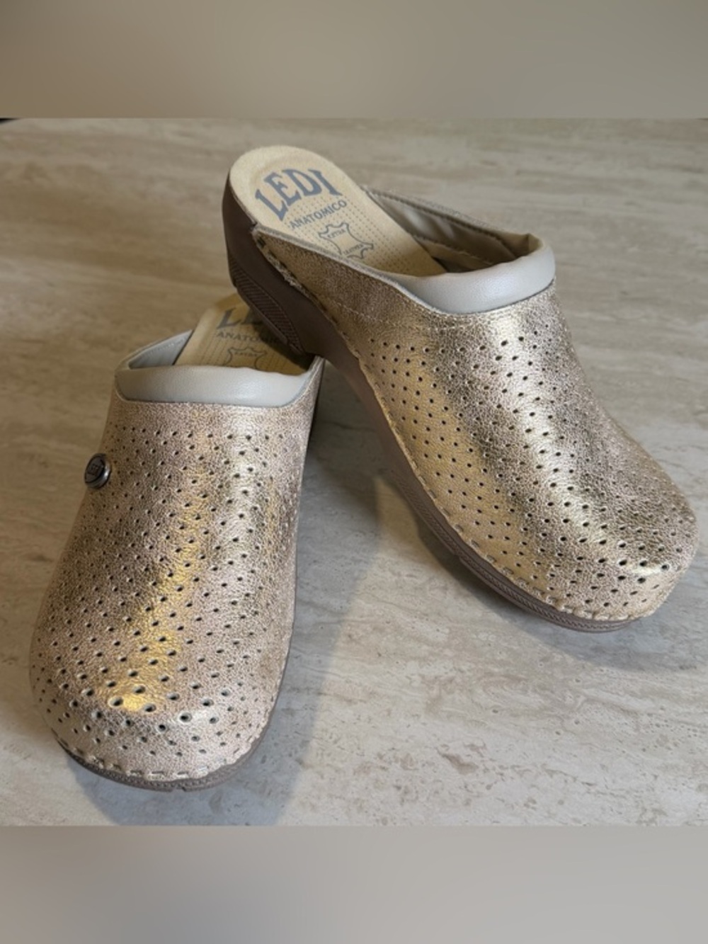 NEW Ledi Perforated Gold Leather Mules Clogs *Orthopedic *7.5